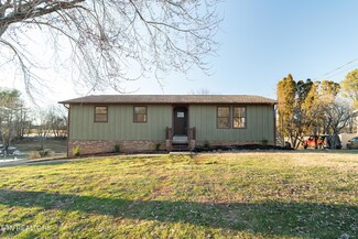 3421 Clayton Ct, Maryville, TN 37804