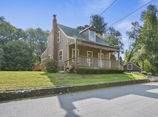 53 Hawthorne St, Auburn, MA 01501
