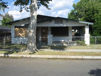 1256 N Calaveras St, Fresno, CA 93728