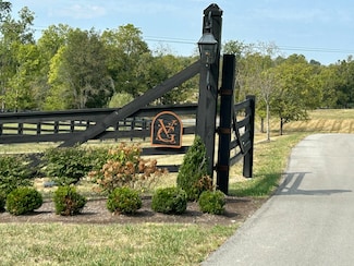 108 Doe Valley, Nicholasville, KY 40356