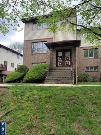 678 Broad St Unit C001, Clifton, NJ 07013