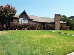 7605 Briar Cove Ct, Fort Worth, TX 76112