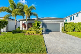 8281 Oceanus Dr, Boca Raton, FL 33496