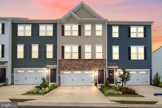 1993 Fauna Dr, Frederick, MD 21702