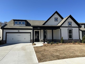 214 Saratoga Dr, Acworth, GA 30102