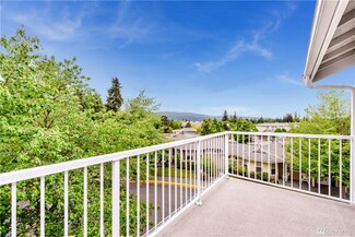 22535 SE Highland Cir Unit 306, Issaquah, WA 98029