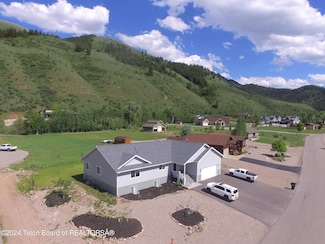 543 Rockbridge Dr, Afton, WY 83110