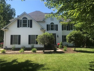 6630 Richardson Rd, Fairview, PA 16415