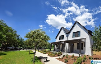 4528 Oakdell Rd, Hoover, AL 35244