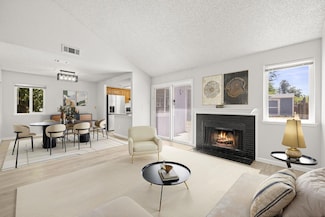 9417 Aizenberg Cir, Elk Grove, CA 95624