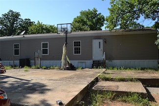 17500 E Cedar Ln, Noble, OK 73068