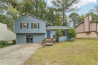 3918 Valley Brook Rd, Snellville, GA 30039