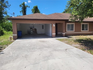 4731 30th St SW, Lehigh Acres, FL 33973