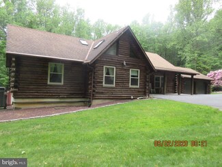 402 Orchard Rd, Fleetwood, PA 19522