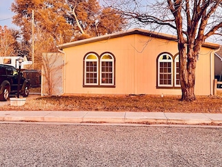 805 7th St, Fowler, CO 81039