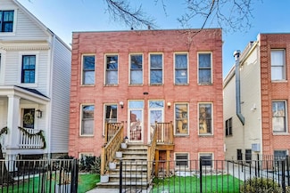 3728 N Janssen Ave Unit B, Chicago, IL 60613