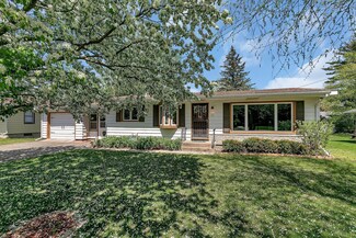 131 1st St N, Waite Park, MN 56387