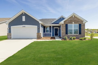 10968 Thomas St, Winfield, IN 46307