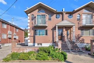 8810 70th Rd, Forest Hills, NY 11375