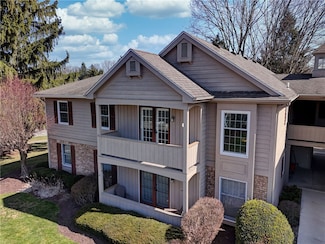 35 Wood Creek Dr Unit 35, Pittsford, NY 14534
