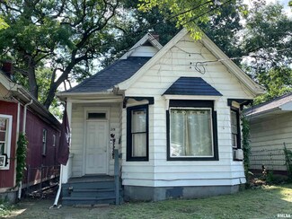 219 Van Buren St, Peoria, IL 61603