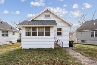 1341 F Ave NW, Cedar Rapids, IA 52405