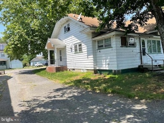414 Main St, Maurice River, NJ 08316