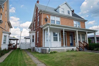 231 S Home Ave, Topton, PA 19562