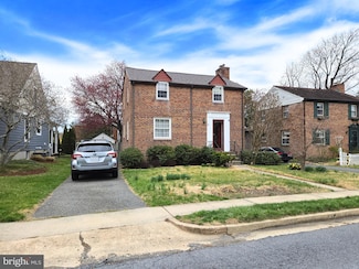 15 Locust Dr, Catonsville, MD 21228