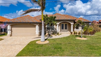 2736 Magdalina Dr, Punta Gorda, FL 33950
