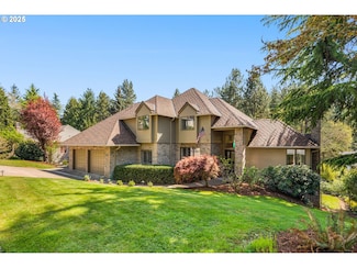 2896 Tolkien Ln, Lake Oswego, OR 97034
