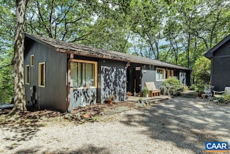 127 Blackrock Cir, Roseland, VA 22967
