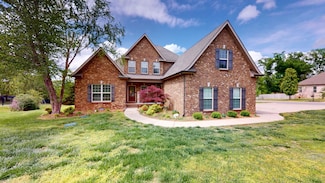 804 Twin View Dr, Murfreesboro, TN 37128