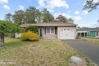 19 Westport Dr Unit 71, Whiting, NJ 08759