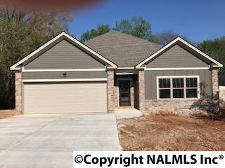 2033 Vanderbilt Dr SW, Huntsville, AL 35801