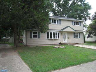 4 Duke Ave, Stratford, NJ 08084