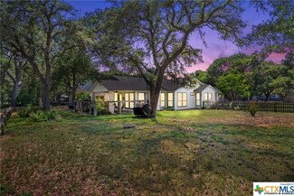 5 Spalding Cir, Wimberley, TX 78676