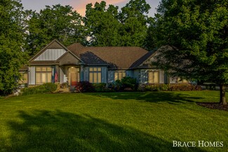7121 Juneau Ct SE Unit 21, Caledonia, MI 49316