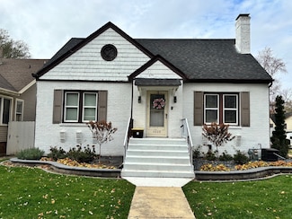 1003 S Poplar Ave, Kankakee, IL 60901