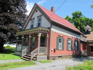 7 Atkinson St, Bellows Falls, VT 05101