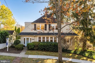 3510 Morrison St NW, Washington, DC 20015