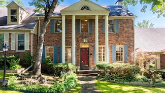2112 Hinson Rd, Little Rock, AR 72212