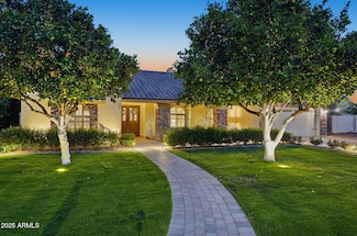 2217 N Hunt Cir, Mesa, AZ 85203