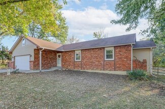 25901 S Smoke Rd, Peculiar, MO 64078