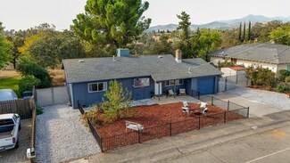 2515 Starlight Blvd, Redding, CA 96001
