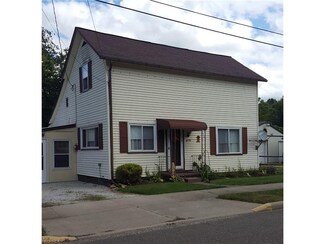 4779 State St, Dennison, OH 44621