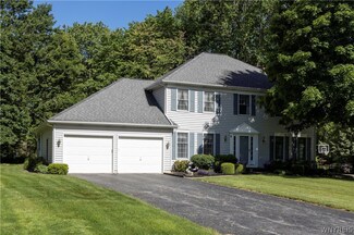 8 Braunview Way, Orchard Park, NY 14127