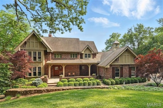 311 Larimore Valley Dr, Chesterfield, MO 63005