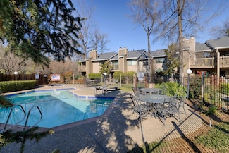 760 Dorothy Way Unit 11, Auburn, CA 95603