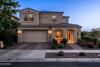 5016 S Curie Way, Mesa, AZ 85212